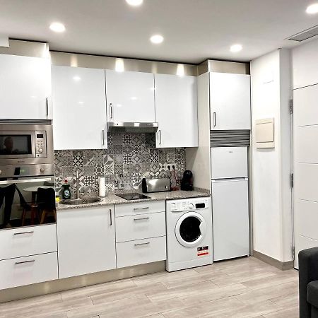 Maximilian dreams 2 Apartment Madrid Exterior foto