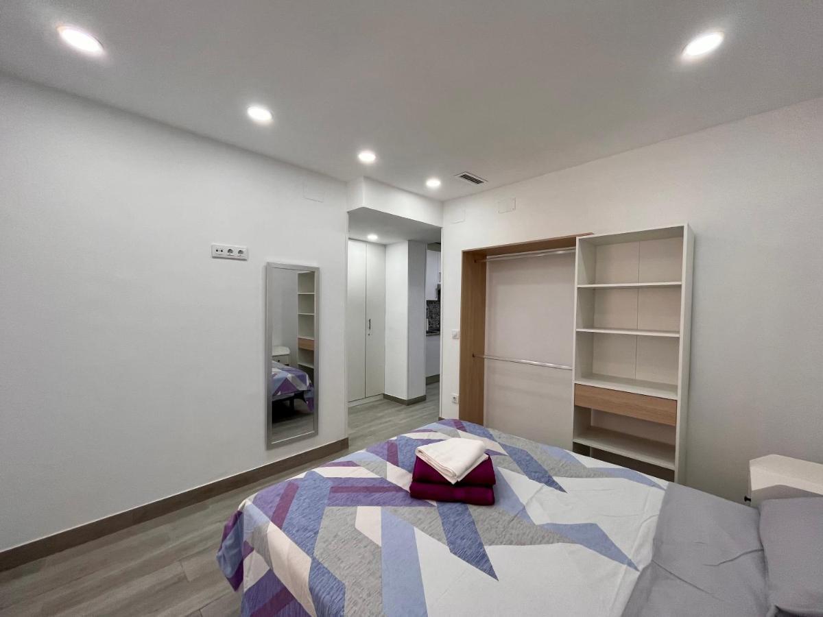 Maximilian dreams 2 Apartment Madrid Exterior foto